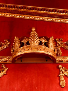王冠の装飾品
